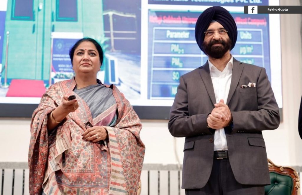 दिल्ली में प्रदूषण पर वार: सीएम रेखा गुप्ता ने किया 6 नए CAAQMS स्टेशनों का उद्घाटन; 35 ‘वायु रक्षक’ वाहन रवाना